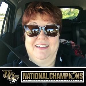 Meet your Posher, Ayfer